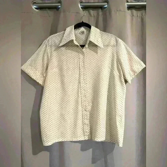 Women’s Miss K Polka Dot Button Down Top - Picture 1 of 5